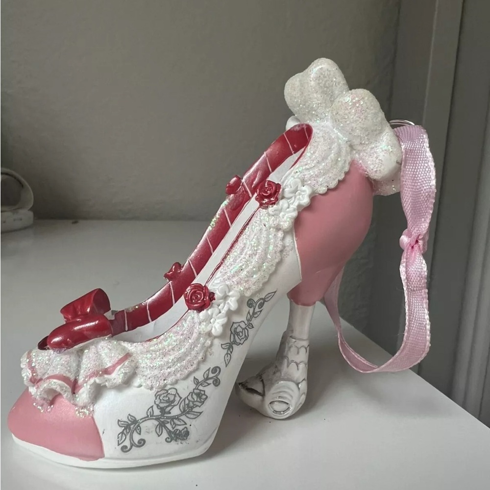 DISNEY Runway Shoe Ornaments 4" - MARY POPPINS Retired Rare High Heel